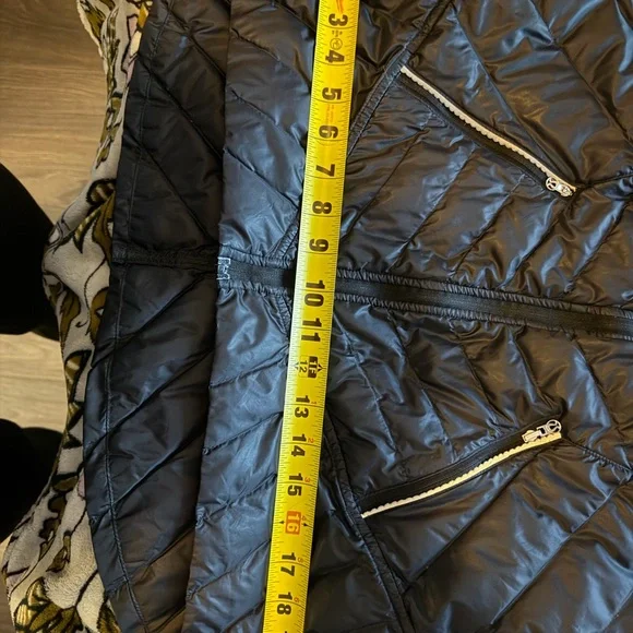 Lululemon Ride On Quilted vest - Picture 10 of 10